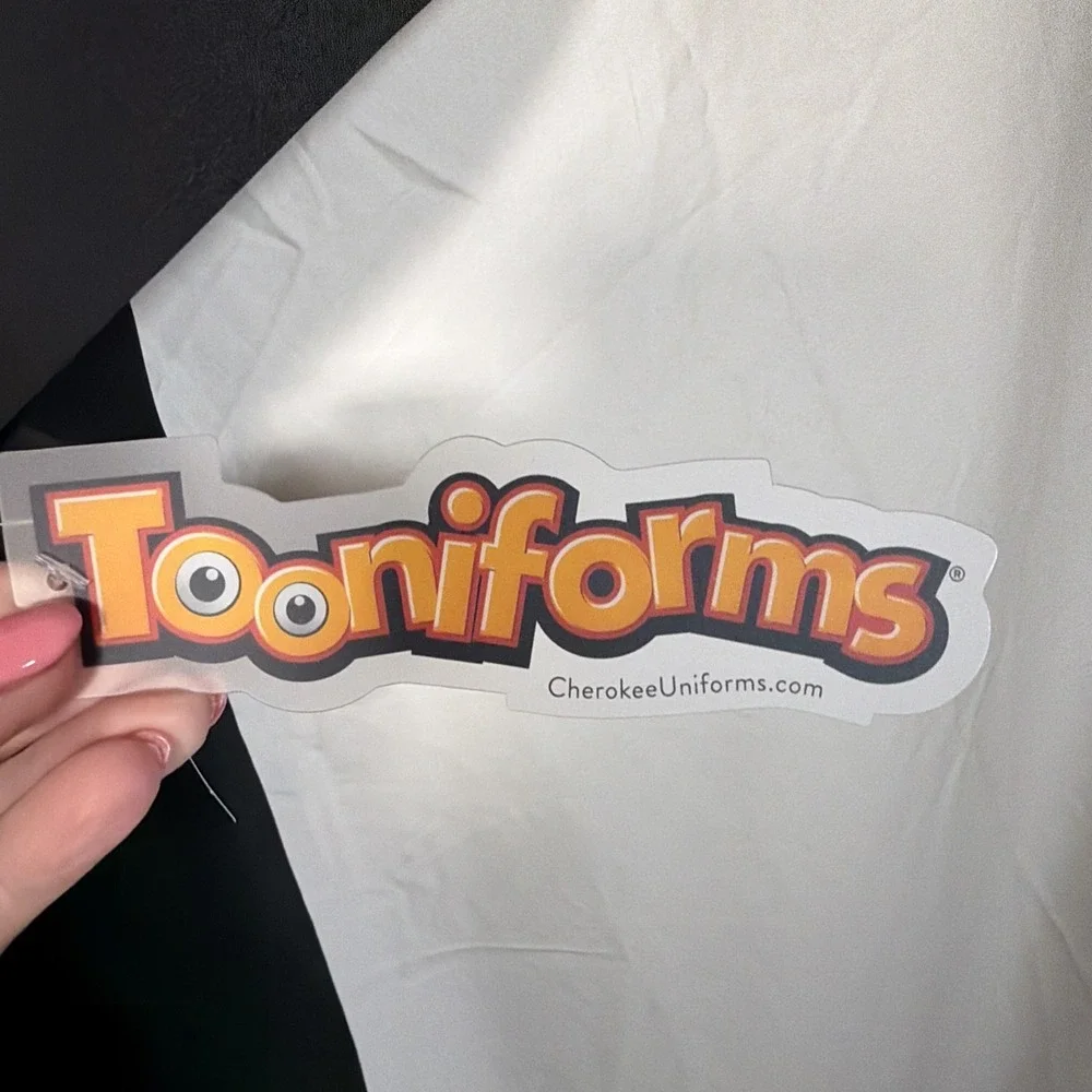 Tooniforms by Cherokee Disney Pixar Up Scrub Top Carl Dug‎ Size XS NWT